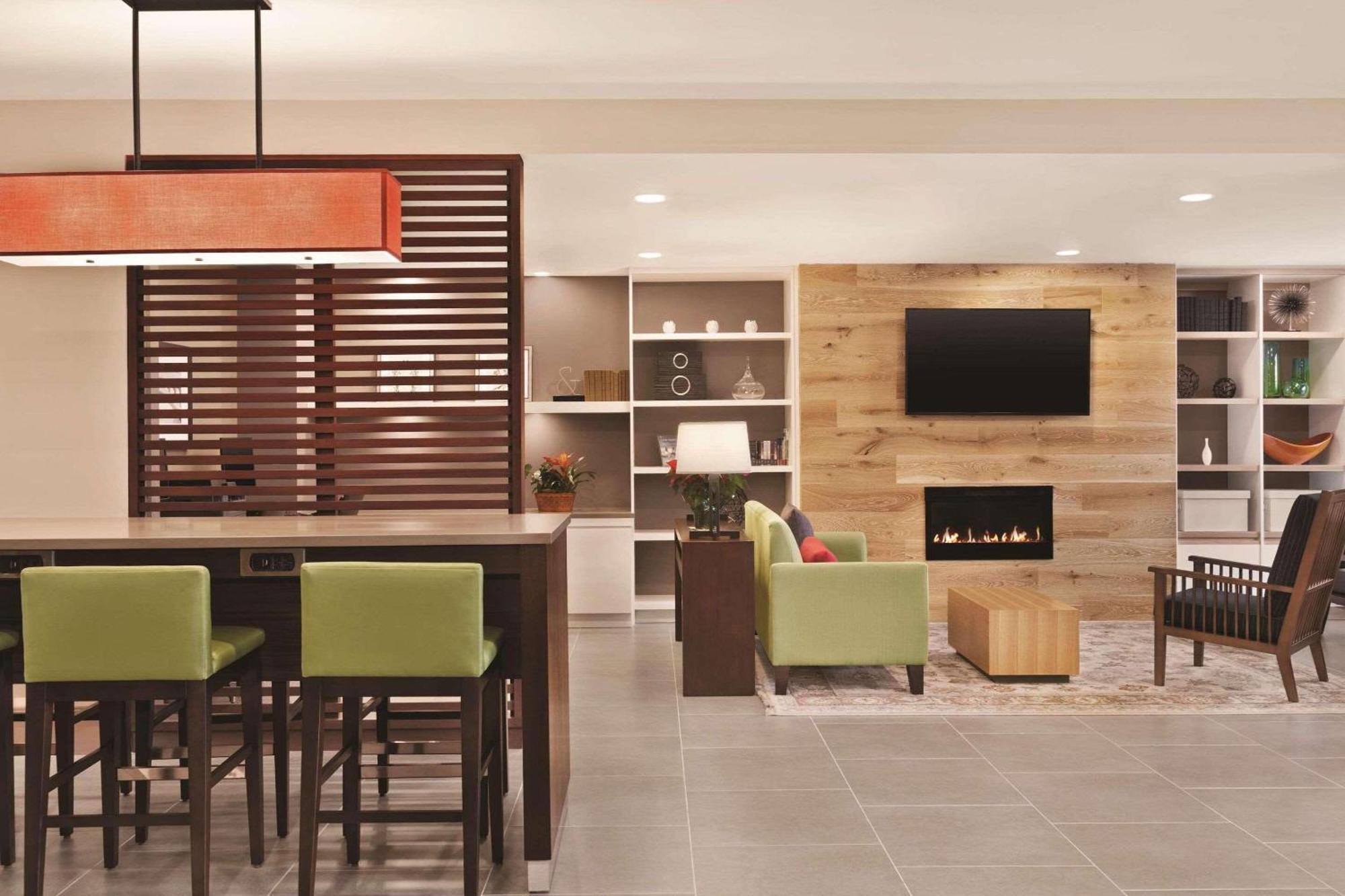 Country Inn & Suites By Radisson, Belleville, On Екстериор снимка