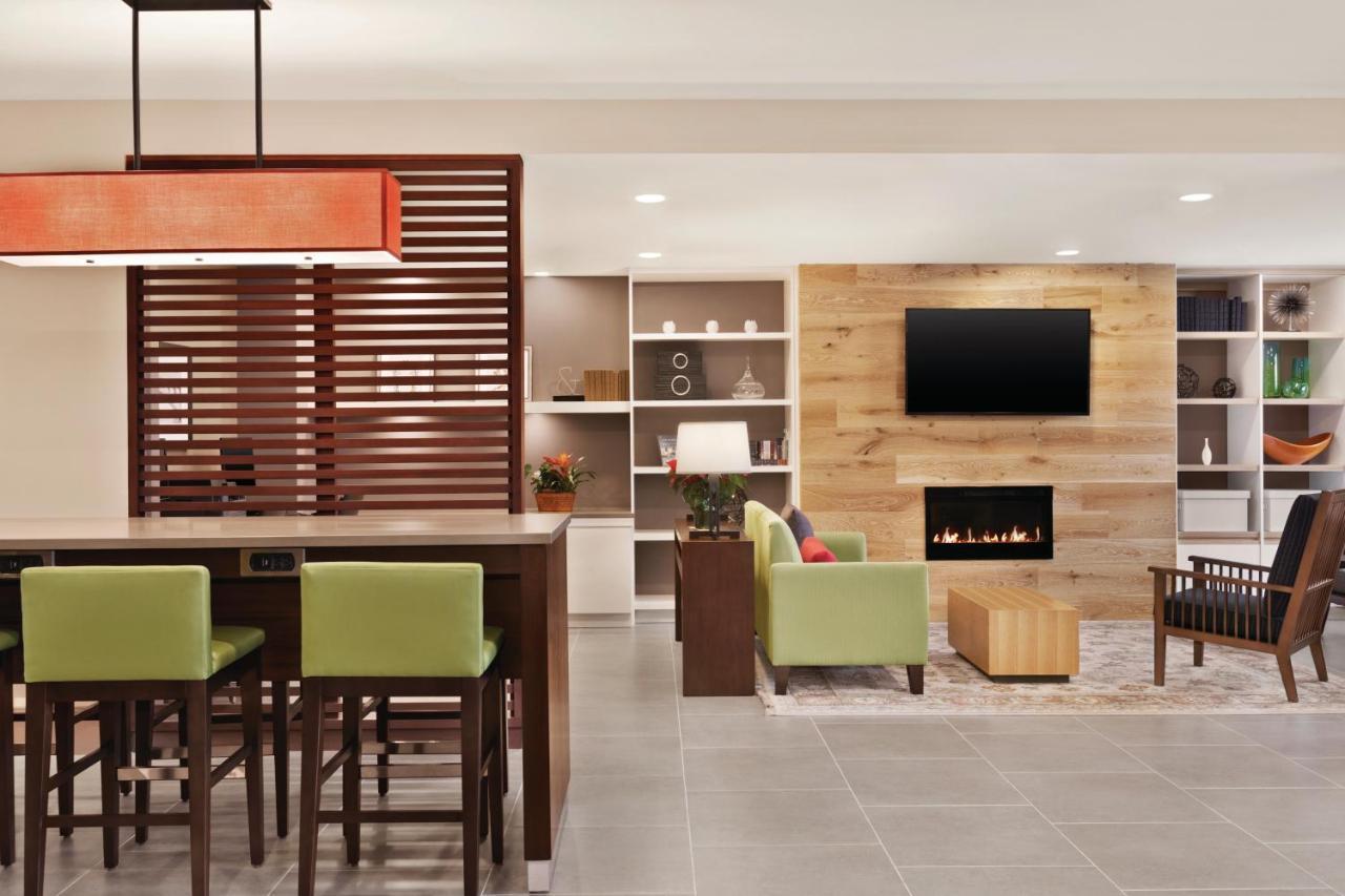 Country Inn & Suites By Radisson, Belleville, On Екстериор снимка